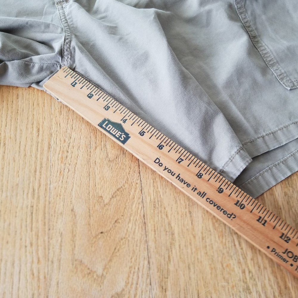 Wrangler Mens 40 x 9 Shorts Cargo Khaki Beige 6 Pocket - Picture 7 of 7